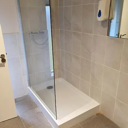 Suites & Lodges מולרני