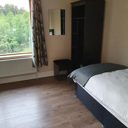 Suites & Lodges אכסניה מולרני
